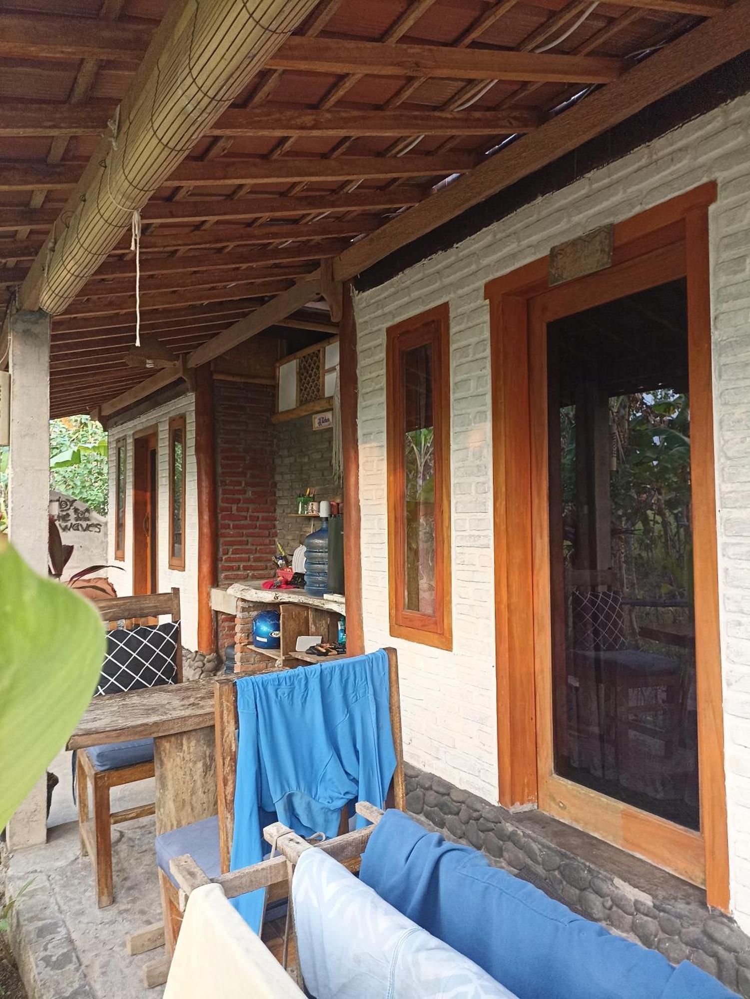 JembranaAyolah Surf House &Surf Camp公寓 外观 照片