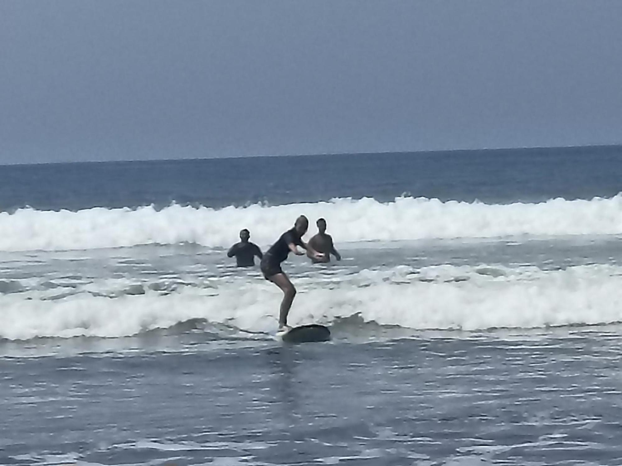 JembranaAyolah Surf House &Surf Camp公寓 外观 照片